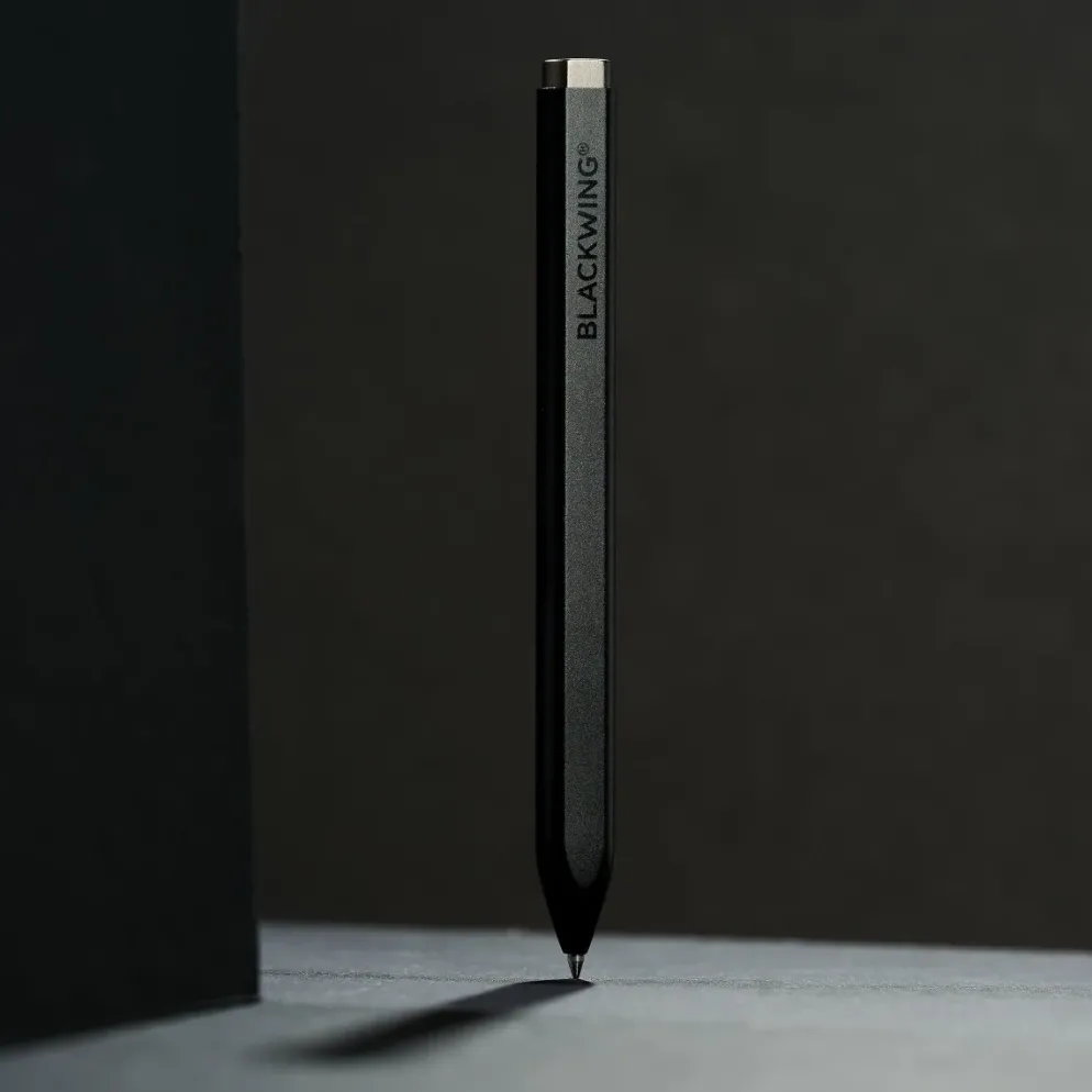 Blackwing Pen