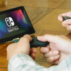 Hightide Metal Gadget Stand
