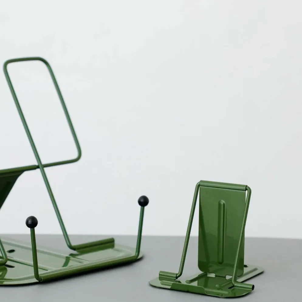 Hightide Metal Gadget Stand