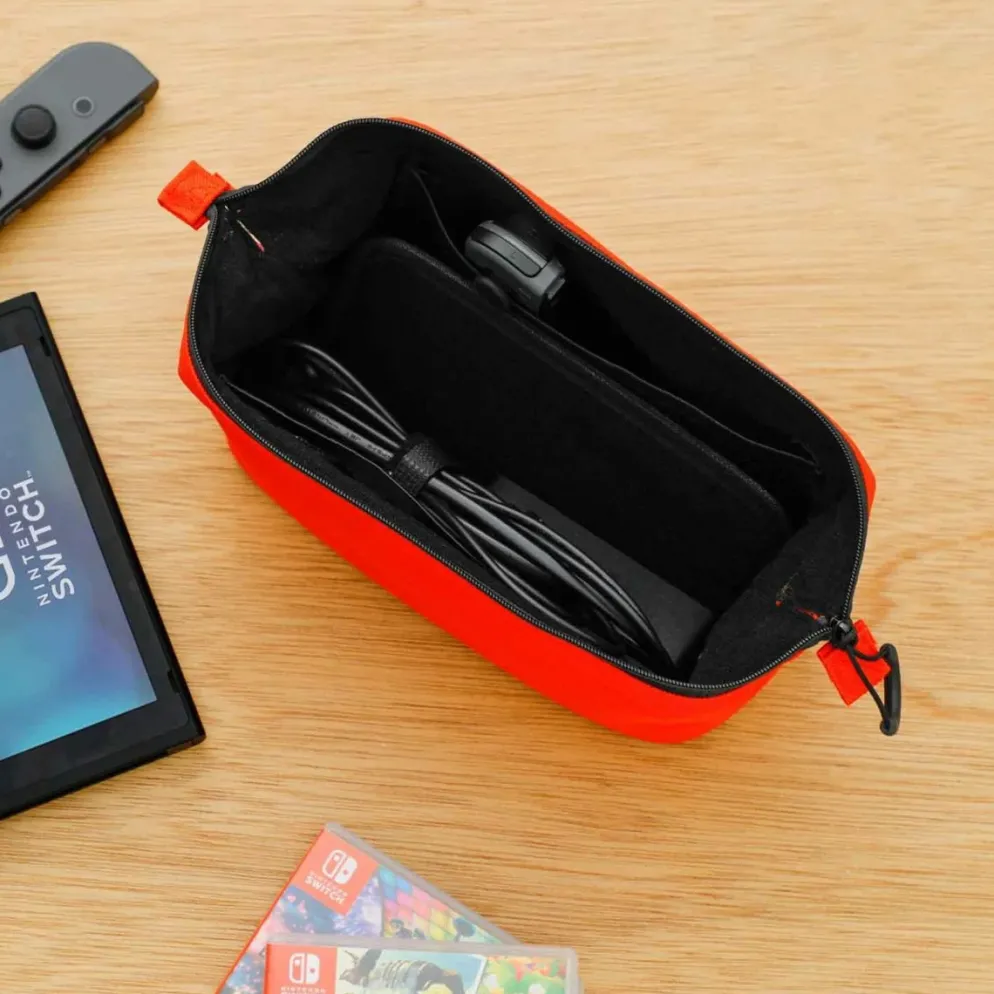 Hightide Nahe Gadget Pouch – L Size | Removable Divider & Mesh Pockets