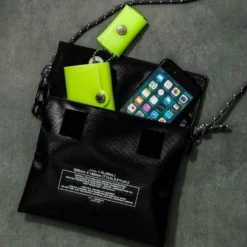 Hightide Penco Carry Tite Case with D-Ring (M)