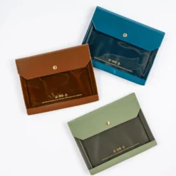 Hobonichi Accessories: Alettone - Document Case for A6 Size (Olive)