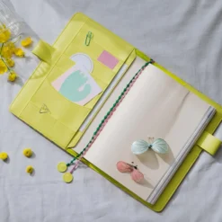 Hobonichi 2026 A5 Cousin Cover: minä perhonen - skyful (Yellow)