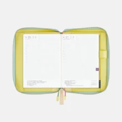 Hobonichi 2027 A5 Cousin Cover: minä perhonen - glass flower (Pink Mix)