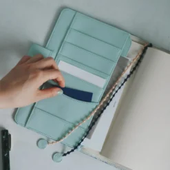 Hobonichi 2027 A5 Cousin Cover: minä perhonen - felice (Blue)
