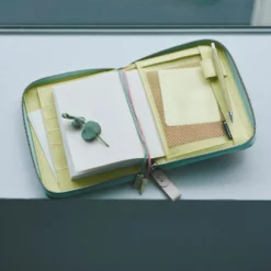 Hobonichi 2027 A6 Planner Cover: minä perhonen - glass flower (Pink Mix)