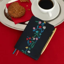 Hobonichi 2027 A6 Planner Cover: Yoshie Watanabe - Petit Bloom