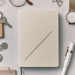 Hobonichi HON A6 2026 Planner: Slash (Ivory)