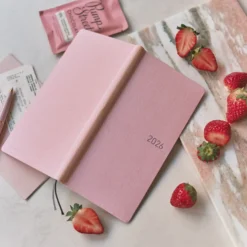 Hobonichi 2026 Weeks: Colors - Strawberry Milk