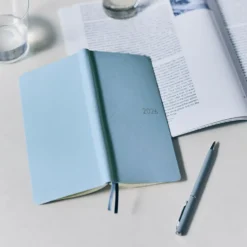 Hobonichi 2026 Weeks: Leather - Snow Blue