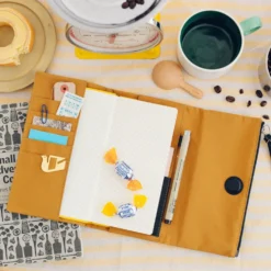 Hobonichi 2026 Weeks Planner Cover: Tragen - Mustard