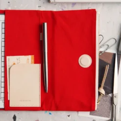 Hobonichi Weeks Planner Cover: Tragen - Red