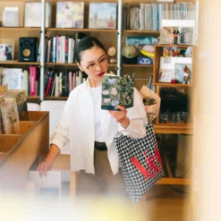 Hobonichi 2027 Weeks: V&A Series - Leicester
