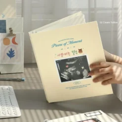 Iconic Collect Self-Adhesive Photo Album — 25 Sheets