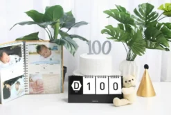 Iconic D-Day Desk Calendar – Perpetual Countdown & Date Tracker