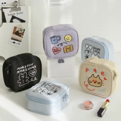 Iconic Doodle Mini Pouch