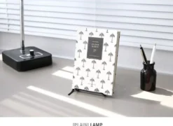 Iconic Classic Notebook v.2 Plain