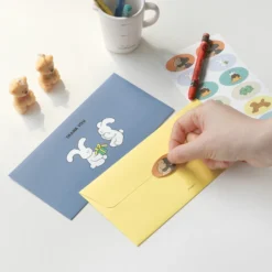 Iconic Cuddly Envelope Set — 24 Envelopes + 28 Stickers