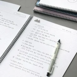 Iconic Doodle Spiral Notebook B5 Grid