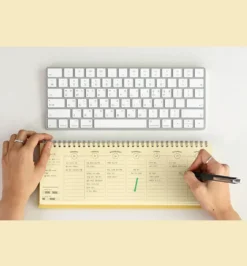 Iconic Flow Weekly Planner – Undated, 12-Month
