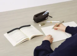 Kokuyo Paperweight Book Companion