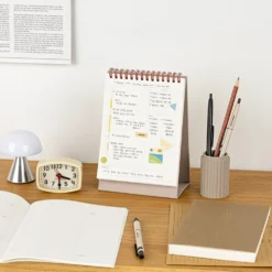 Livework LIFE & PIECES 100 Days Planner