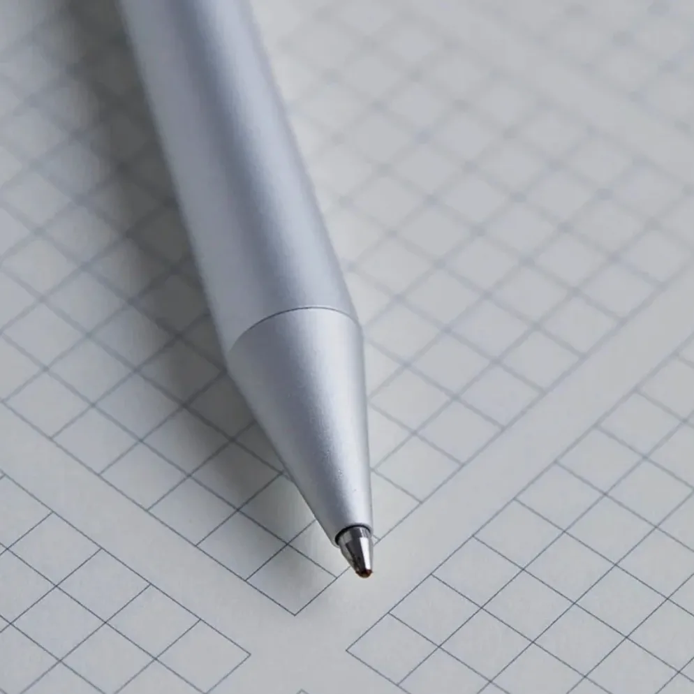 Makers Cabinet Lazlo Ballpoint Pen – Magnetic Mechanism, Balanced Grip