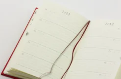 Midori 5 Year Diary - Gate Red