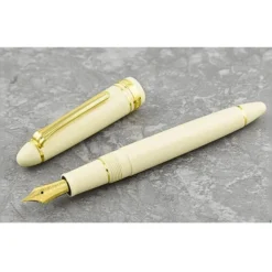 Sailor 1911 Standard Fountain Pen with Gold Trim