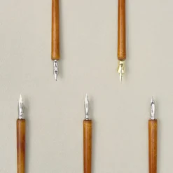 Wearingeul Wooden Dip Pen Holder